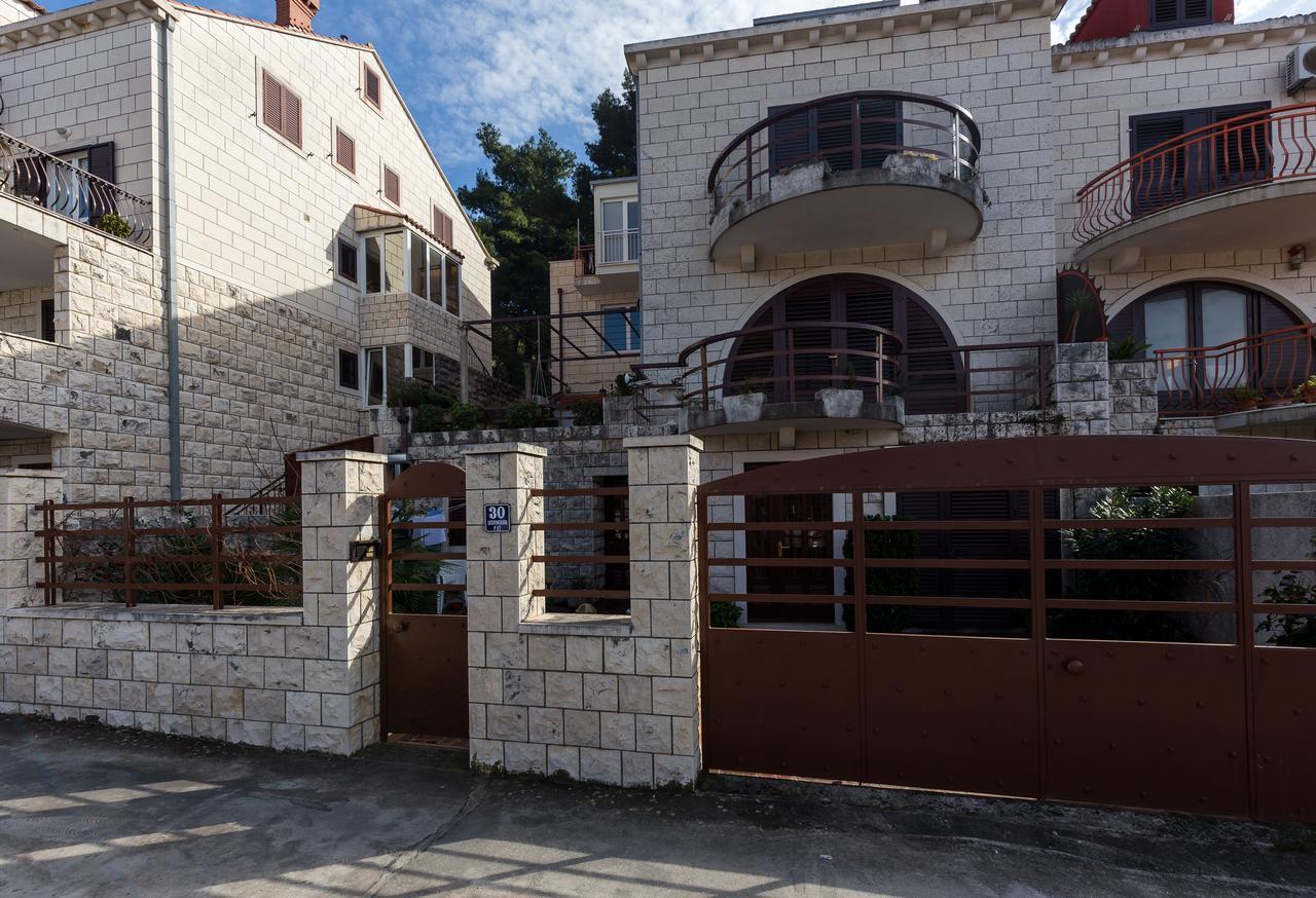 Big Terrace Apartment Dubrovnik Dış mekan fotoğraf